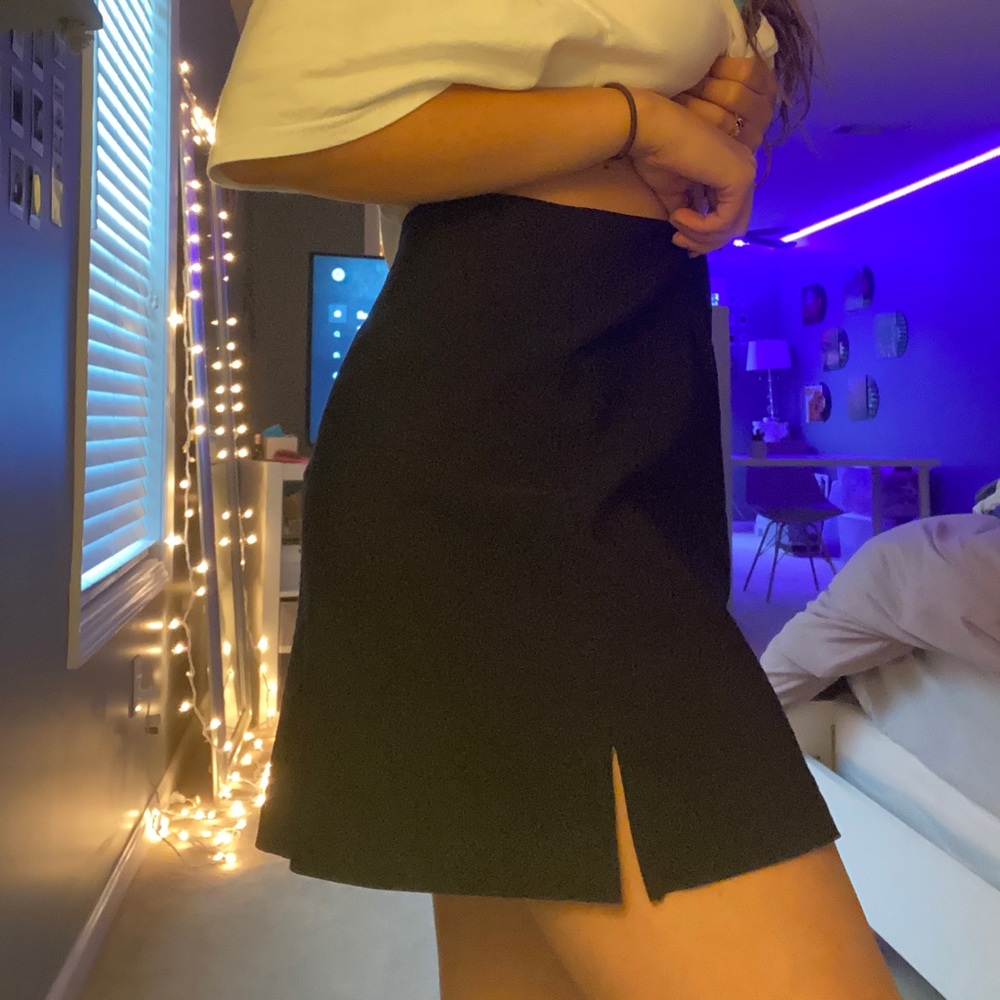 Vintage black skirt !!